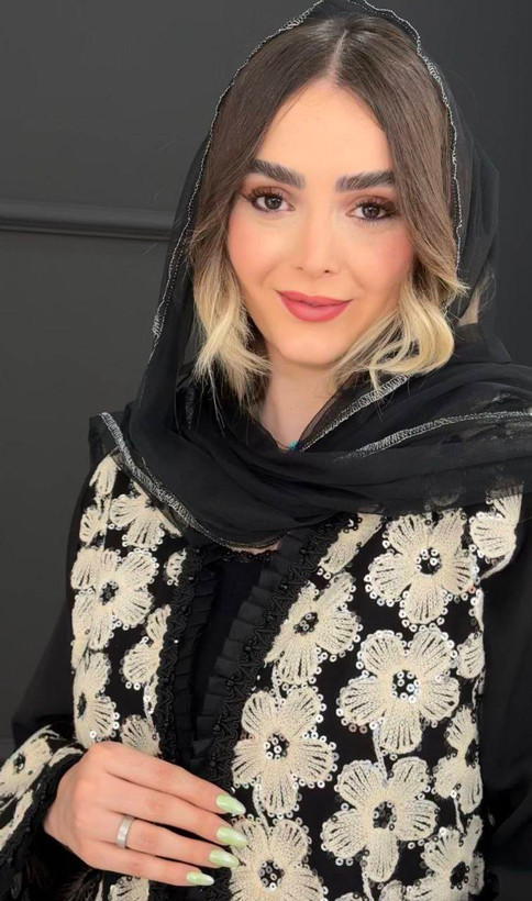 ست روناک سه تکه کت و دامن و شال جنس مازراتی فری سایز38تا 46