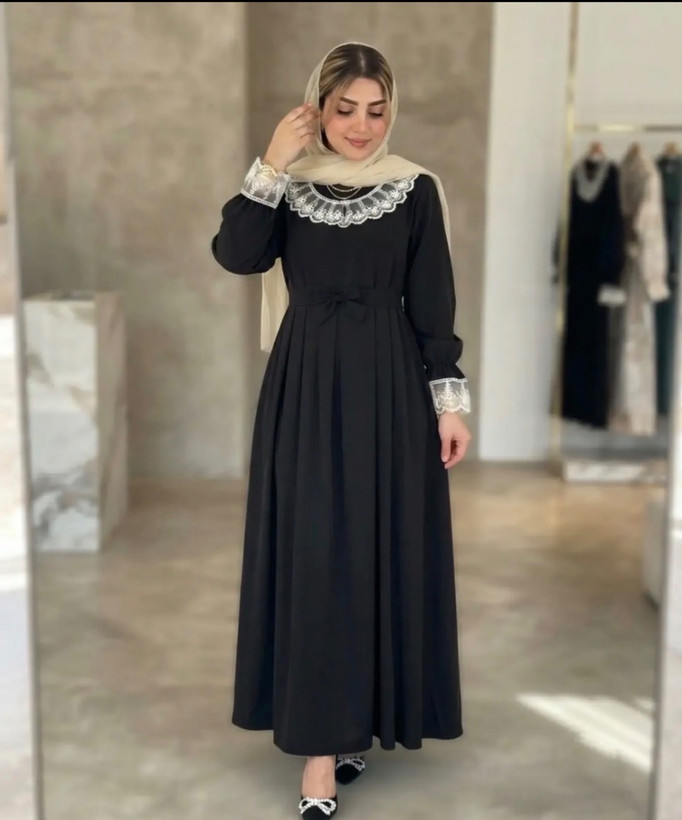پیراهن یقه گیپور جنس الیزه فری سایز 38 تا48